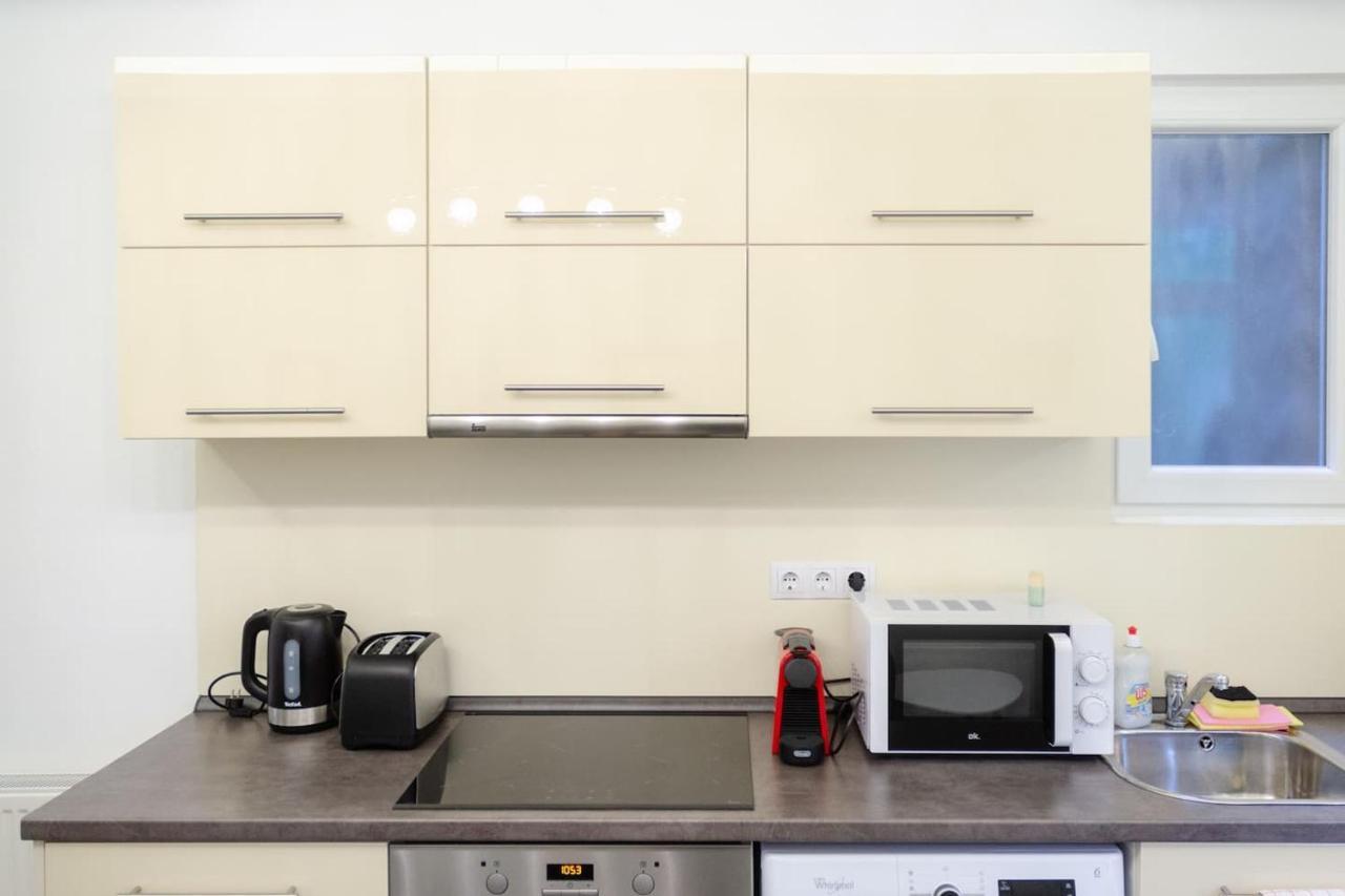 3 En Suit Bedroom Flat In The Main Centre For 6Ppl, 3Bdr,3Bthr,Ac Budapest Eksteriør billede